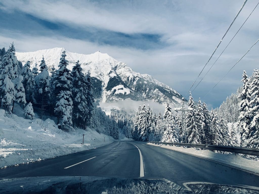 snowy colorado mountainscape